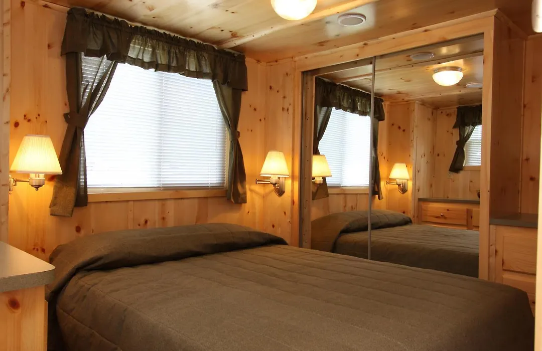 Blackhawk Rv Campground Cabin 1-1